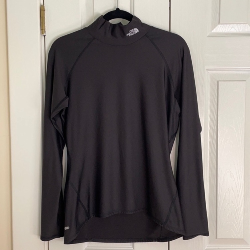 North Face Women’s Black Flight Series Top Size L